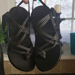 Black chacos